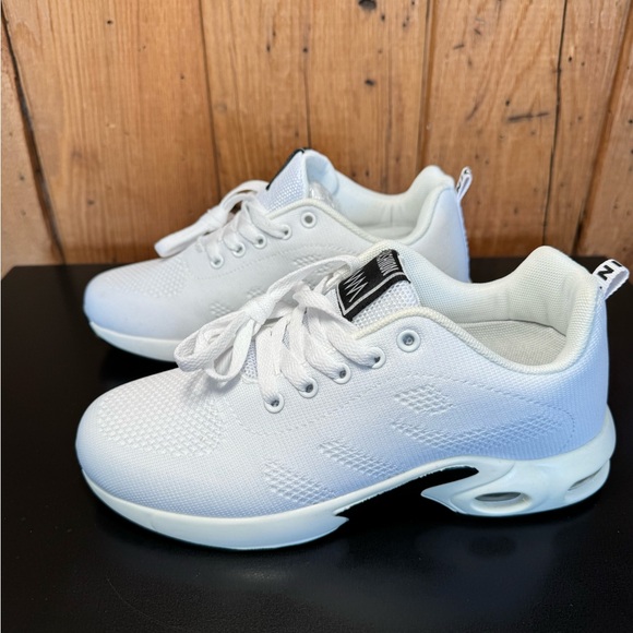 Nice Nice White Mesh Fashion Sneakers EU 39 US 8 8.5 - Picture 9 of 12
